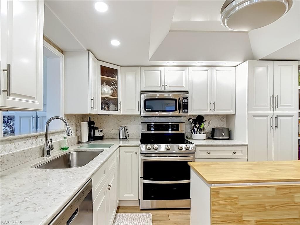3358 N Key DR 2-3