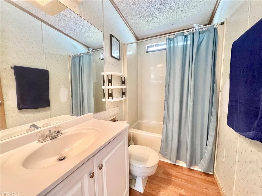 573 Cape Florida LN-19