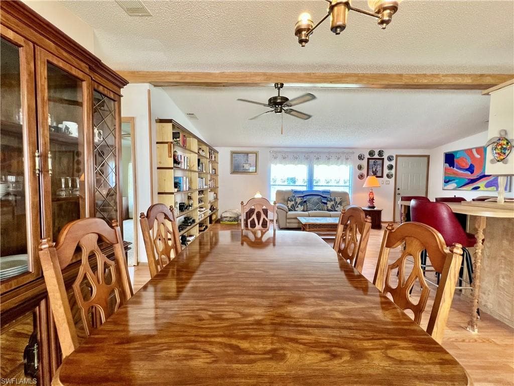 573 Cape Florida LN-8