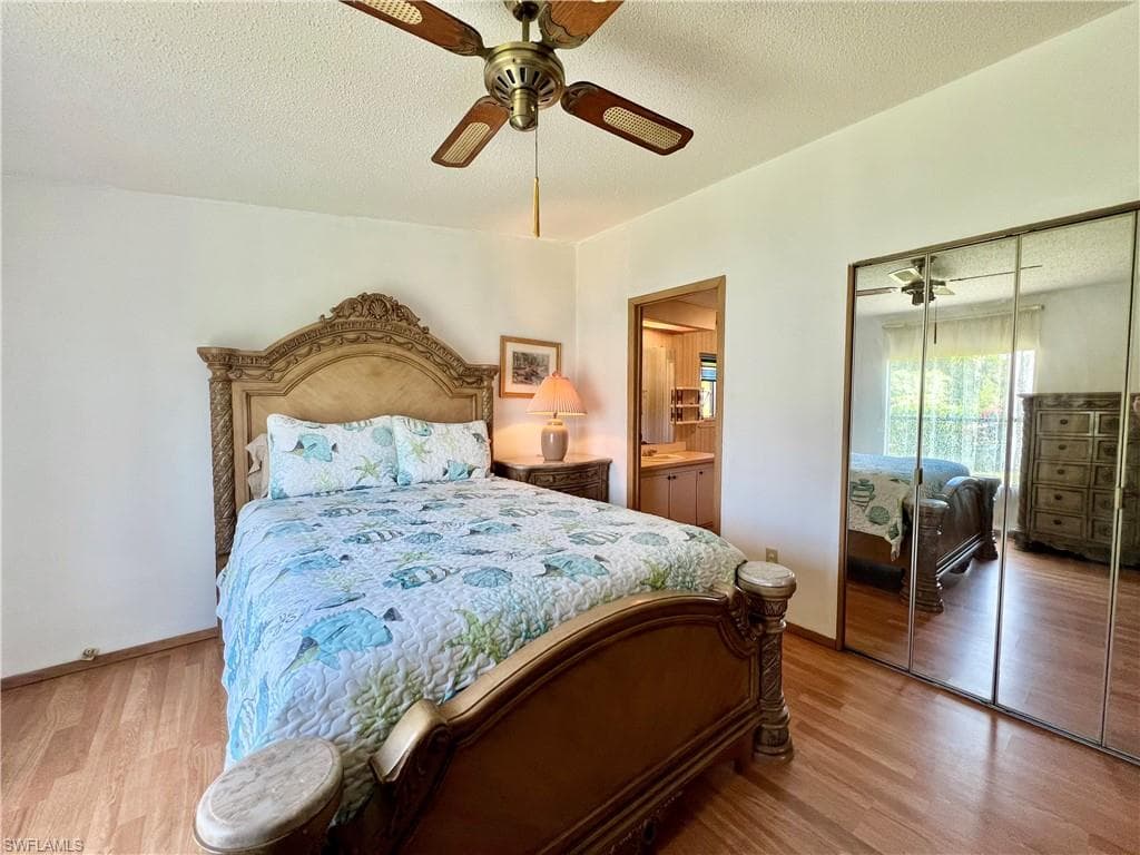 573 Cape Florida LN-17