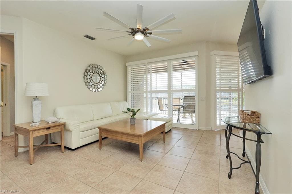 10015 Sky View WAY 1605-5