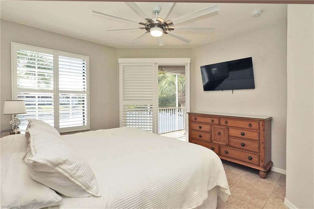 10015 Sky View WAY 1605-18