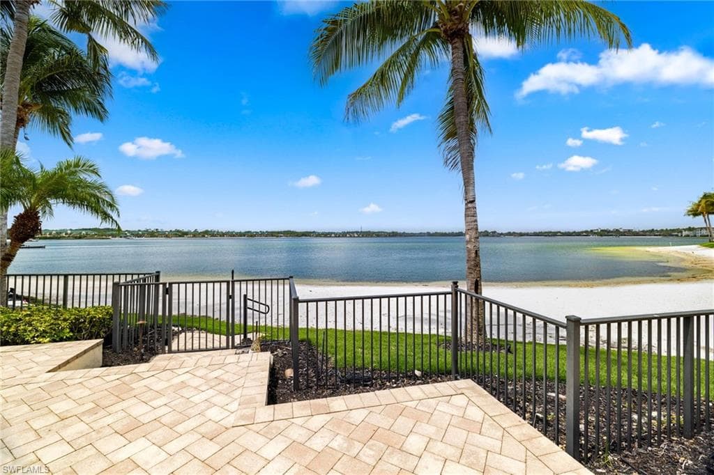 11759 Via Savona CT-23