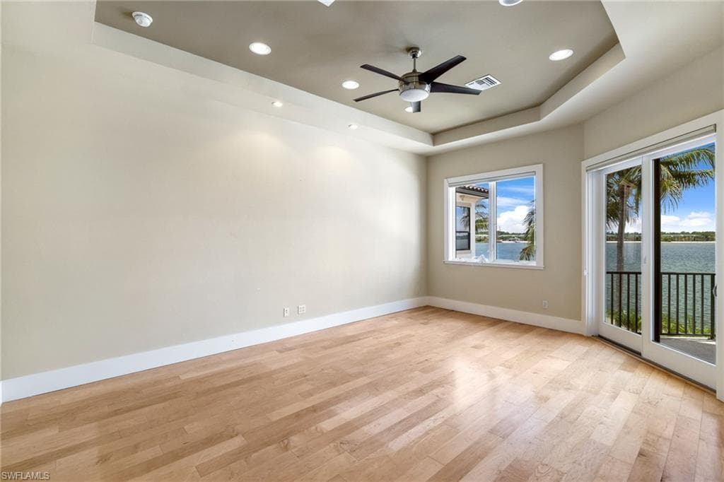 11759 Via Savona CT-14
