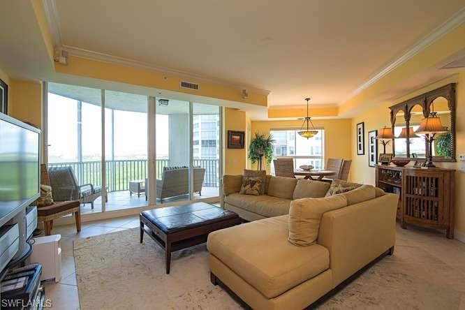 295 Grande WAY 1006-1