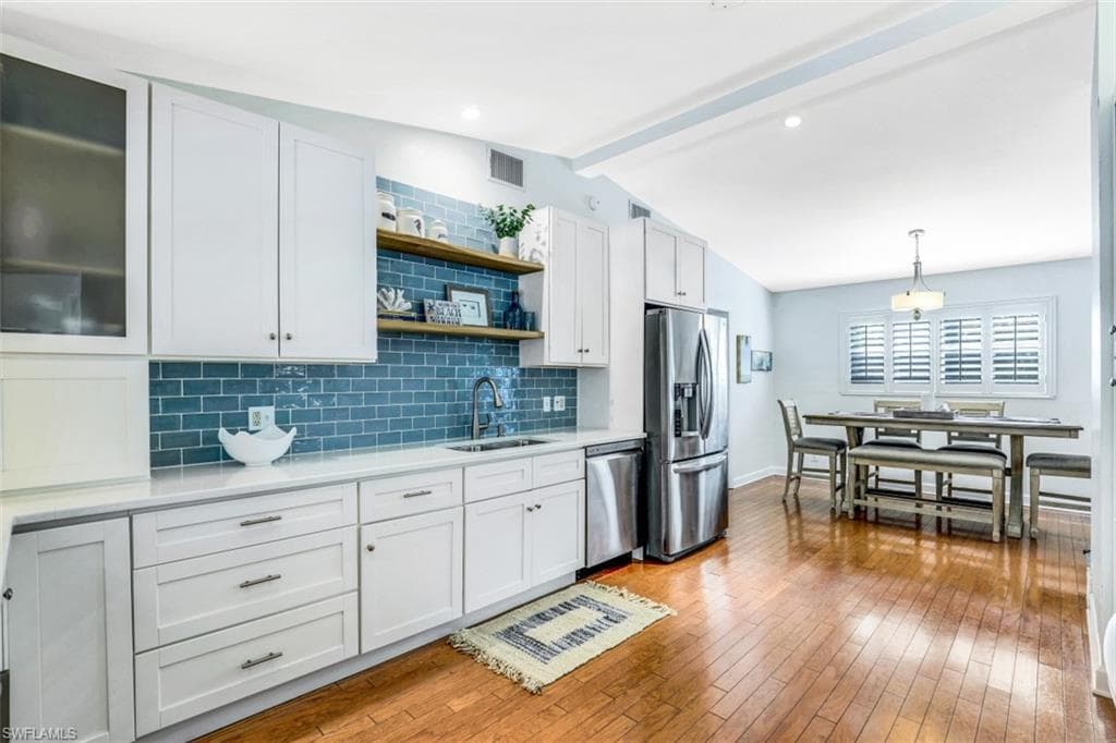 739 7th AVE N-10