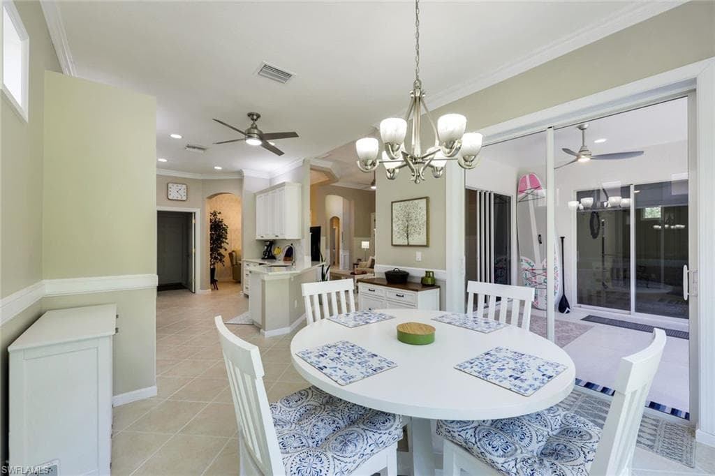 16221 Parque LN-5