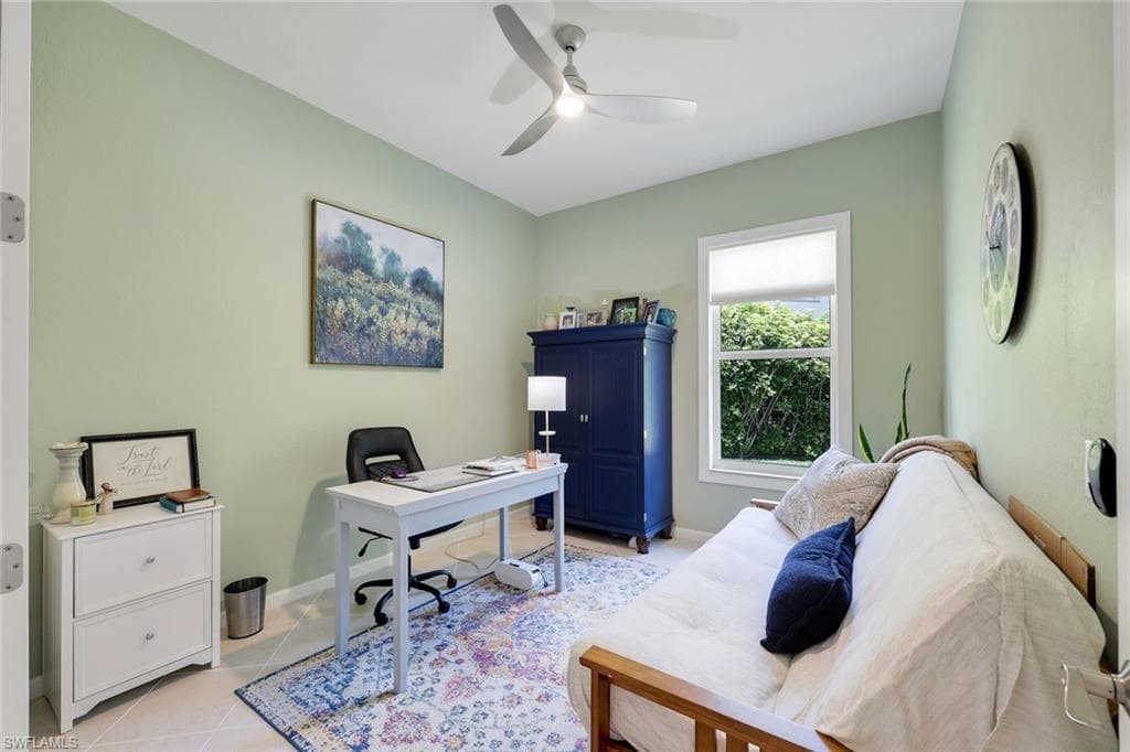 16221 Parque LN-15