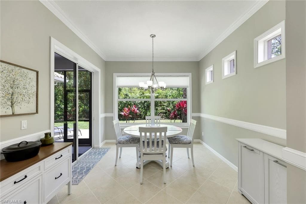 16221 Parque LN-4