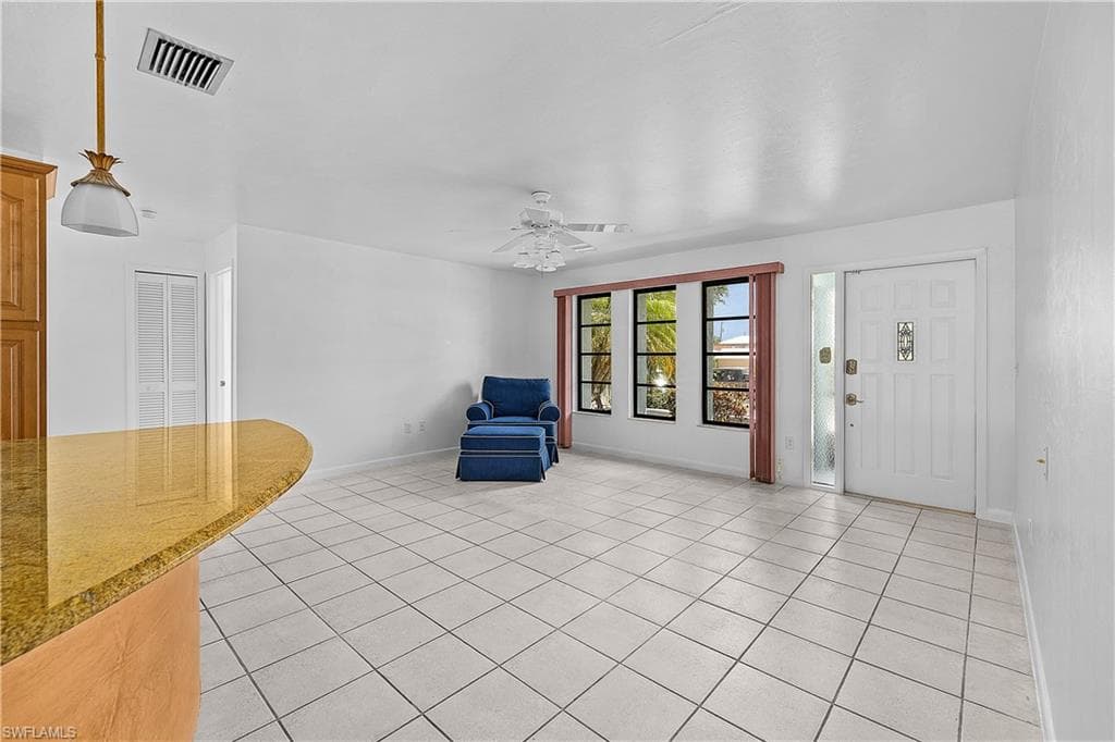 16201 Porto Bello ST-4