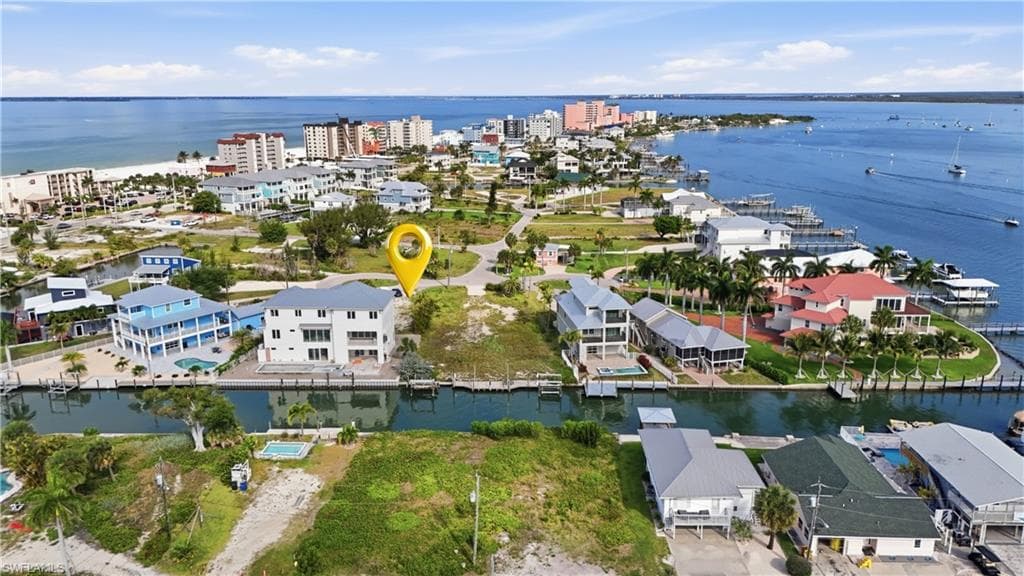 740 Matanzas CT-13