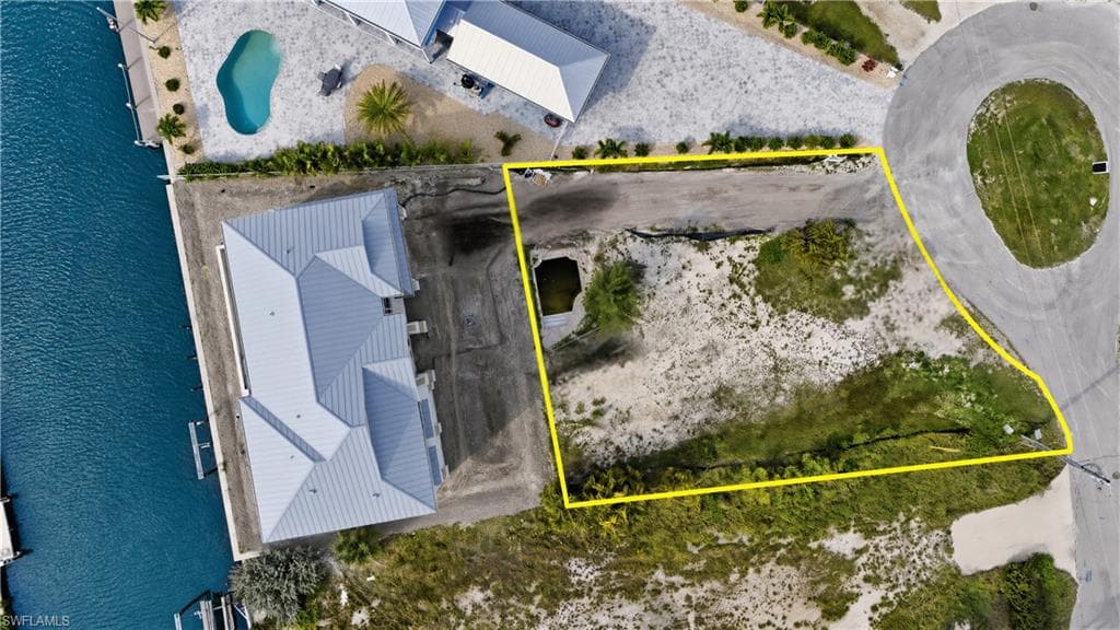 740 Matanzas CT-3