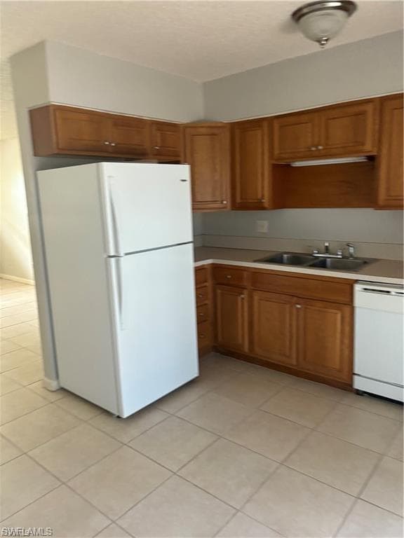 1560 Colonial BLVD 136-4