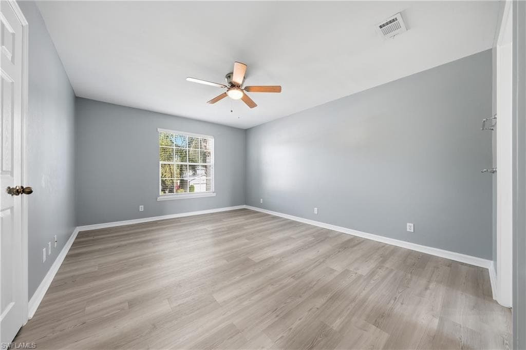 15078 Topsail CT-33