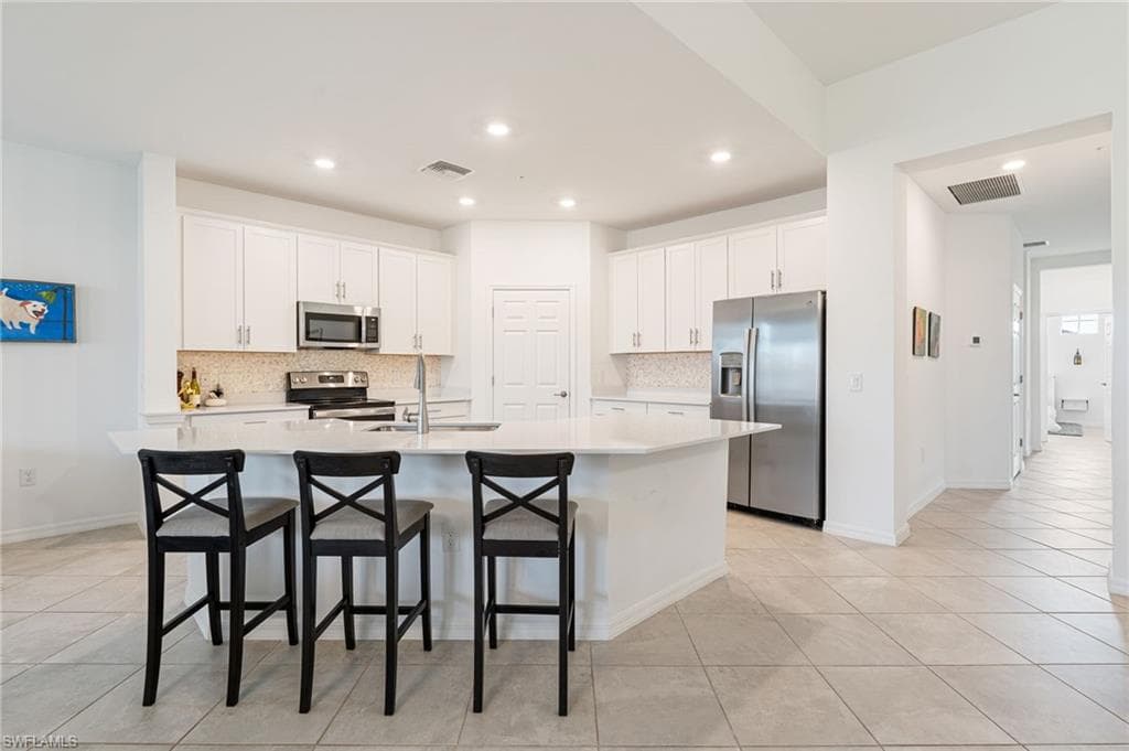 12050 Santaluz DR 202-3