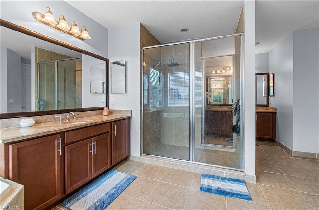 10143 Chesapeake Bay DR-26