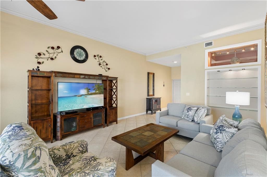 4141 Bay Beach LN 4P3-5