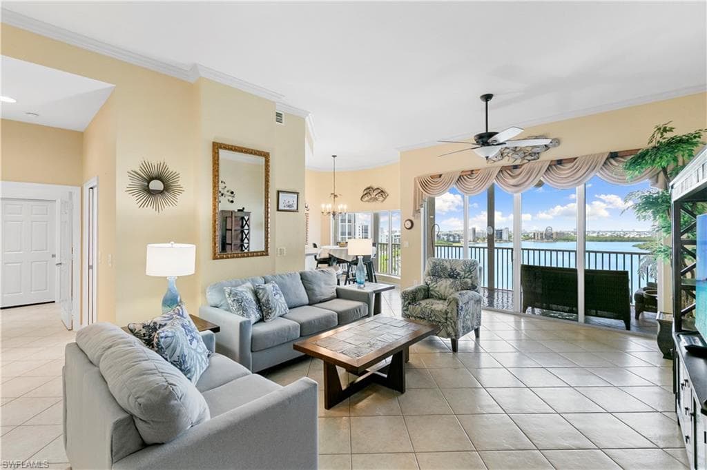 4141 Bay Beach LN 4P3-2