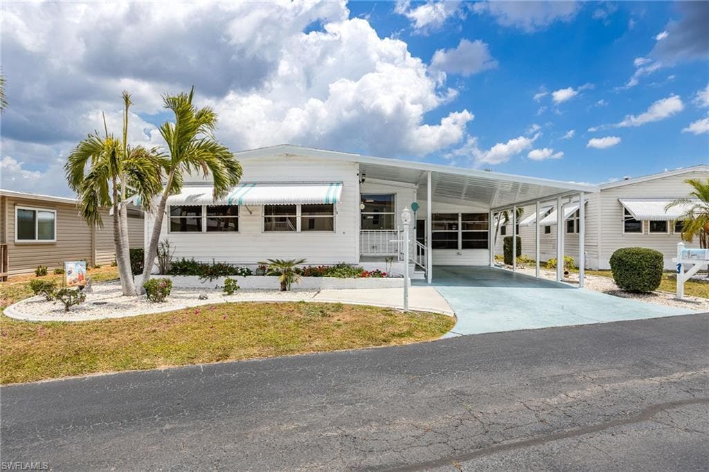 101 Elise DR-1