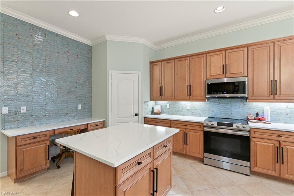 8503 Laurel Lakes CV-15