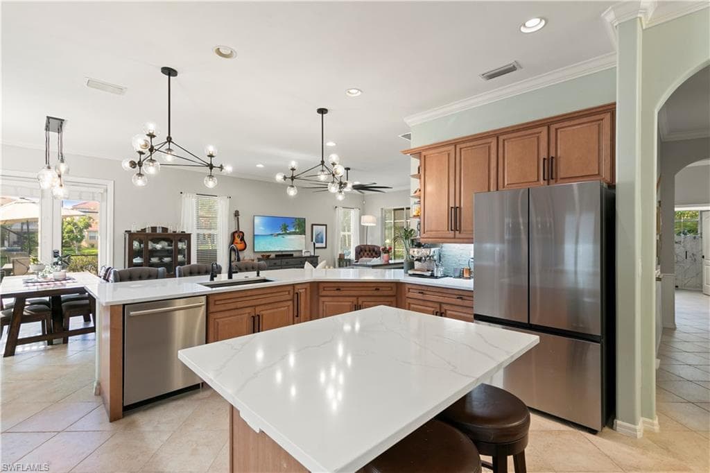 8503 Laurel Lakes CV-14