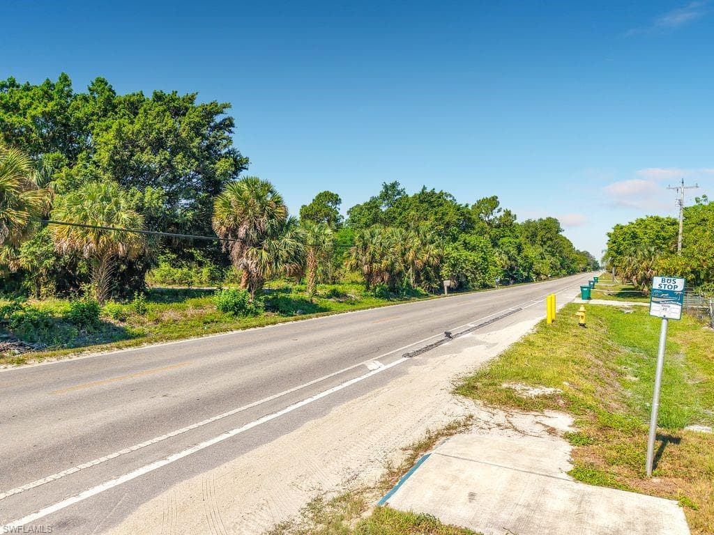 LAKE TRAFFORD RD-4