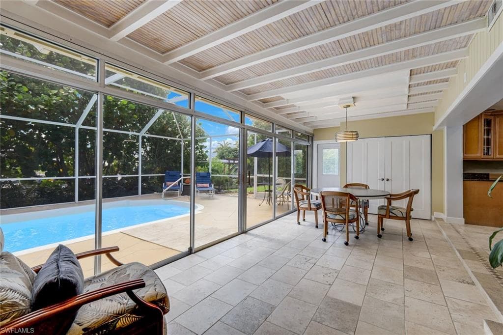 27061 Homewood DR-6