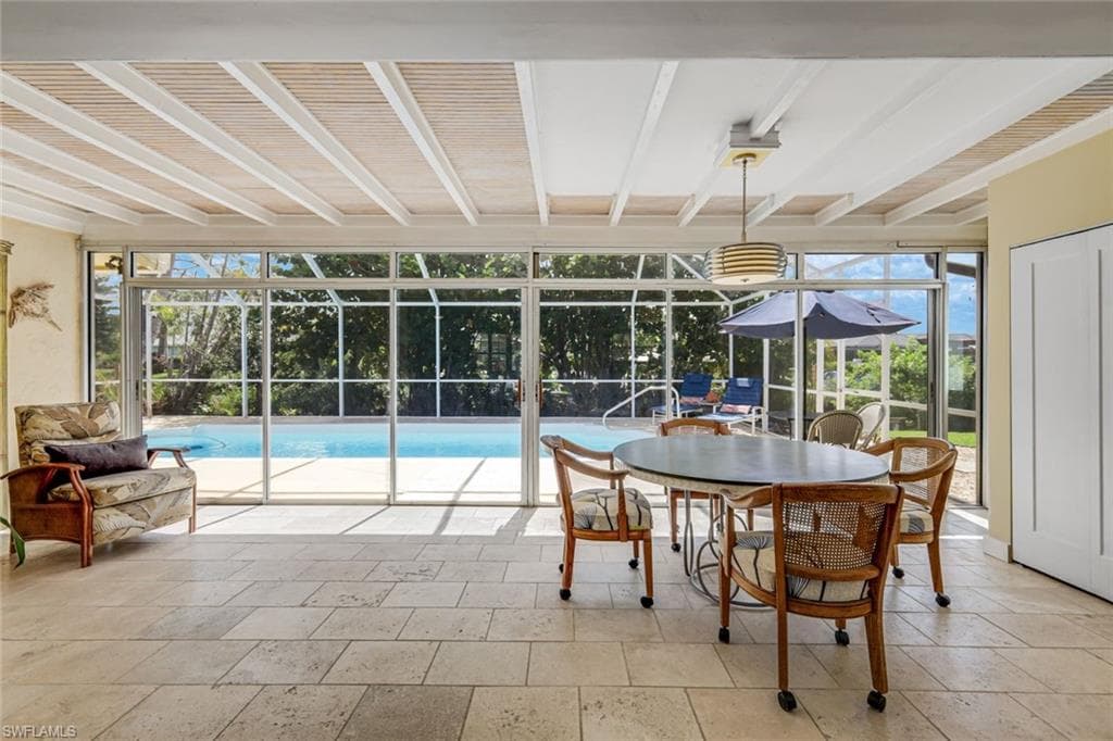 27061 Homewood DR-4
