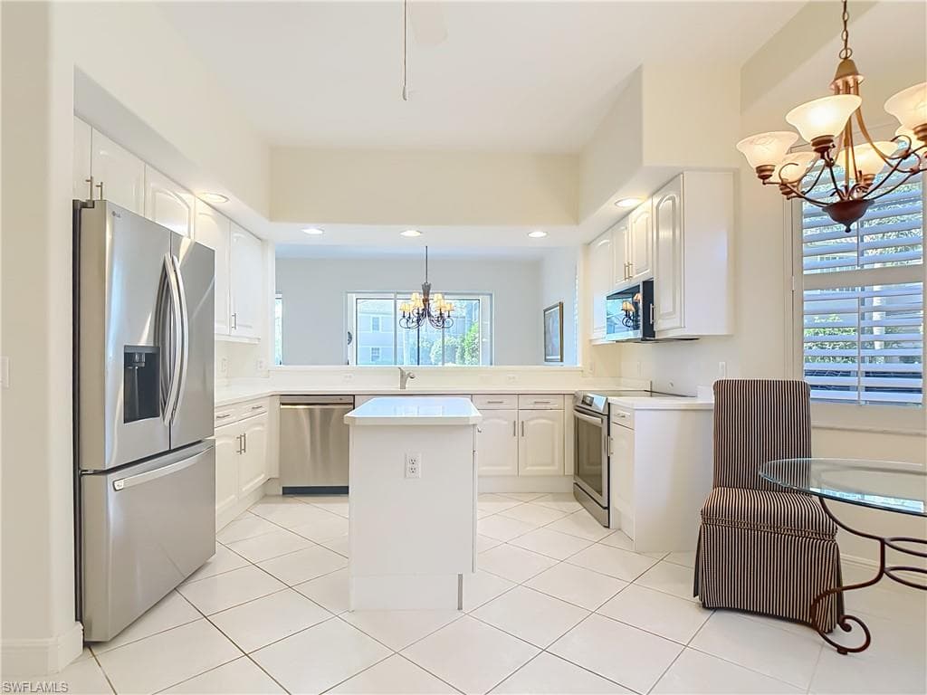 777 Regency Reserve CIR 4902-8