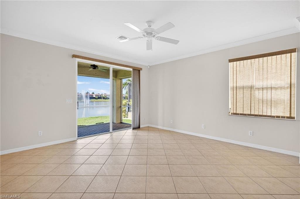 8369 Sumner AVE-10