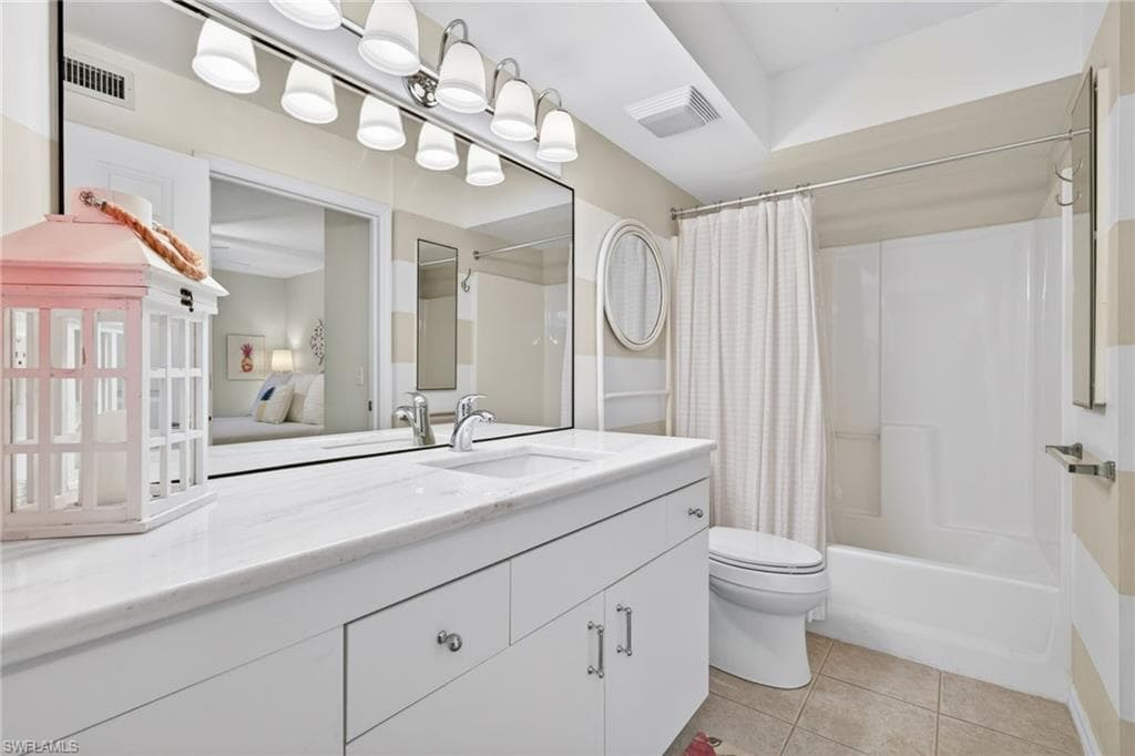 28851 Bermuda Lago CT 104-30