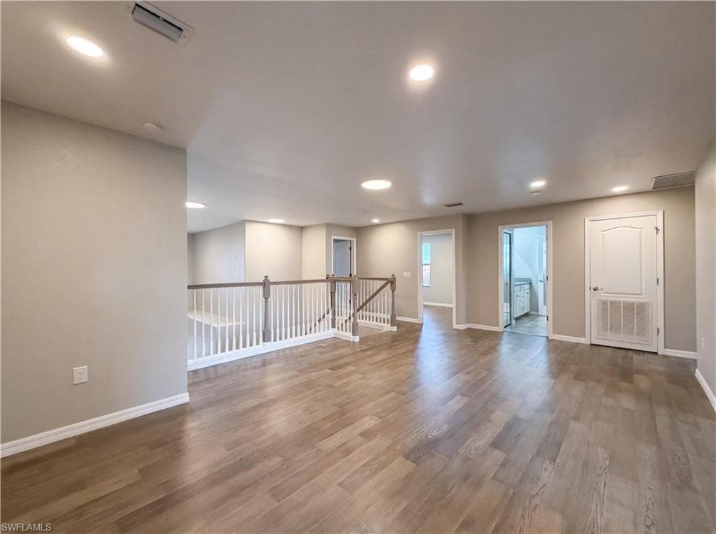 1588 Vizcaya LN-26