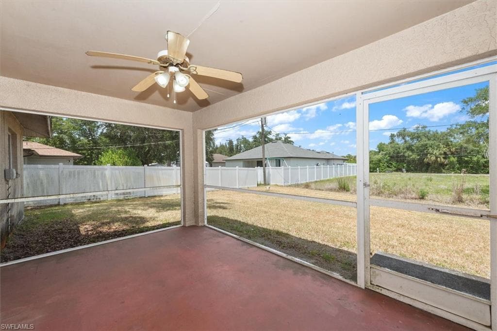 6211 Castlewood CIR-11