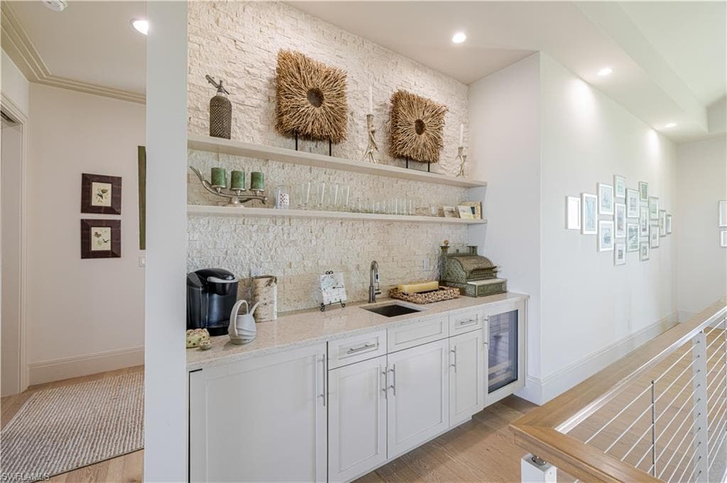 1247 Blue Hill Creek DR-22
