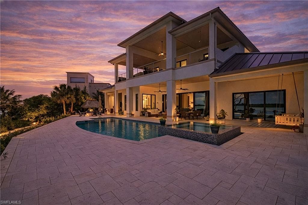 1247 Blue Hill Creek DR-47