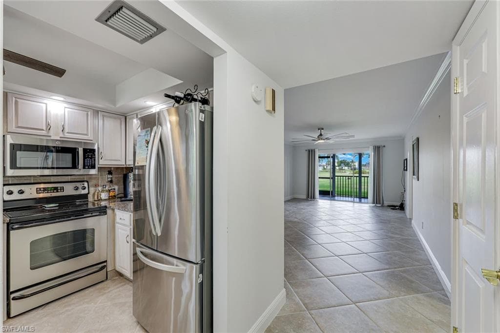 29 High Point CIR E 107-5