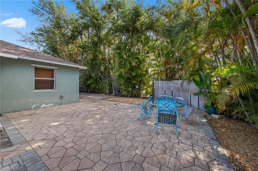 11671 Pine Hammock CIR-40