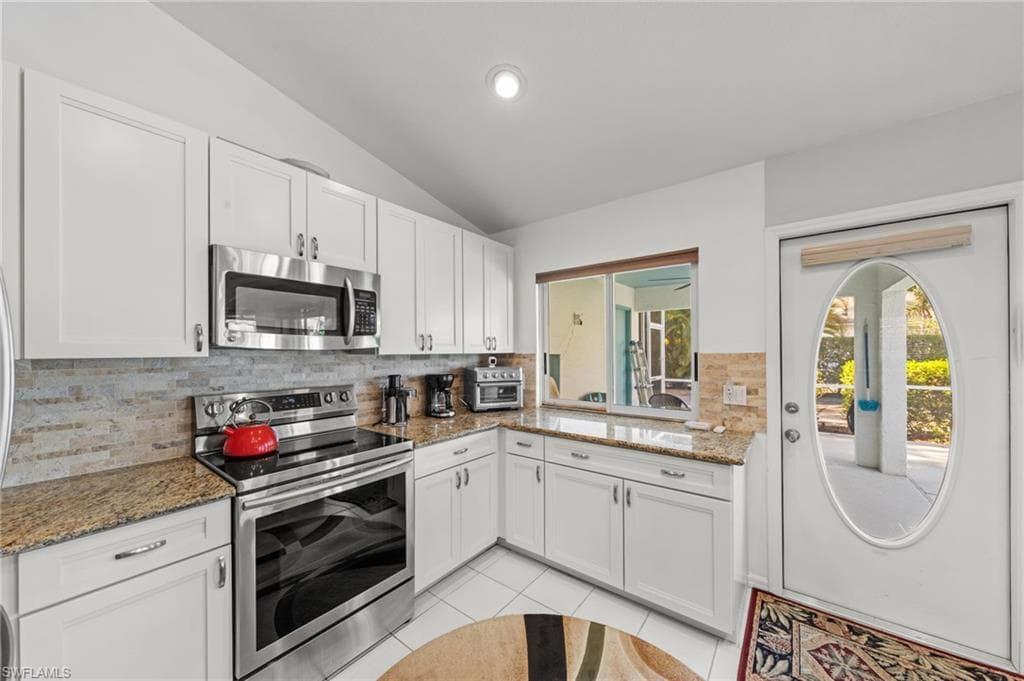 11671 Pine Hammock CIR-15