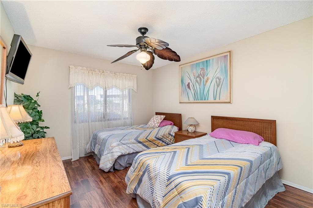 7151 Blanquilla CT-22
