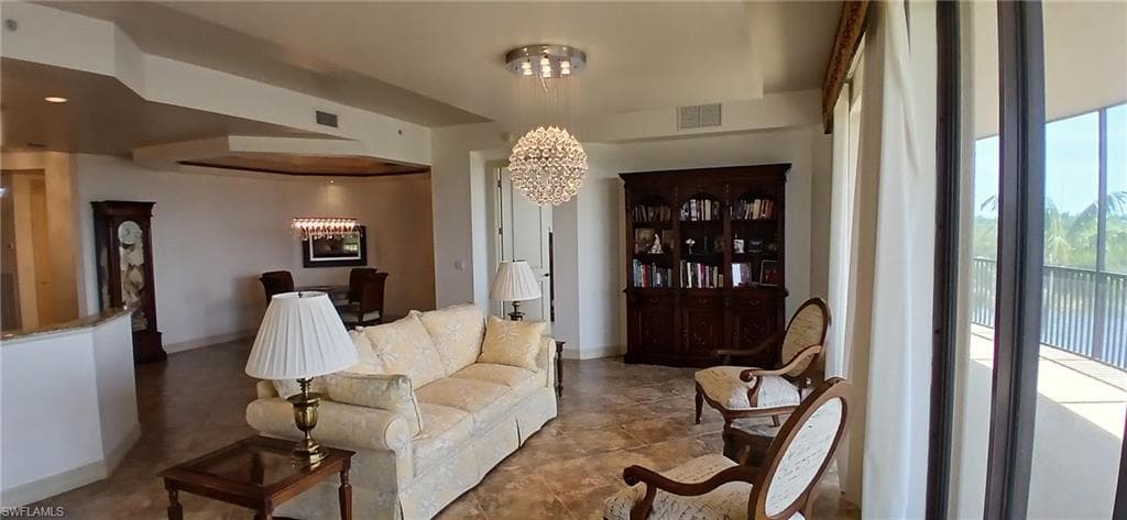 14350 Riva Del Lago DR 402-19