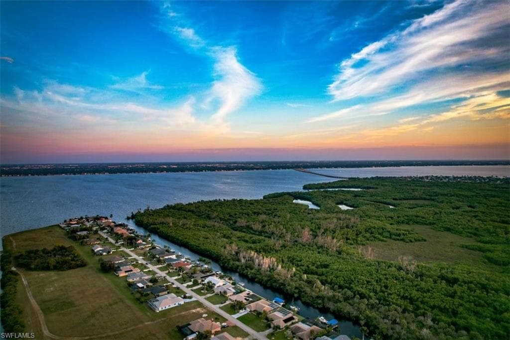 1793 Four Mile Cove PKWY 724-13