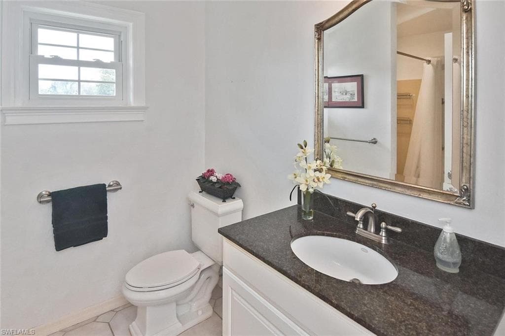7226 Hendry Creek DR-29