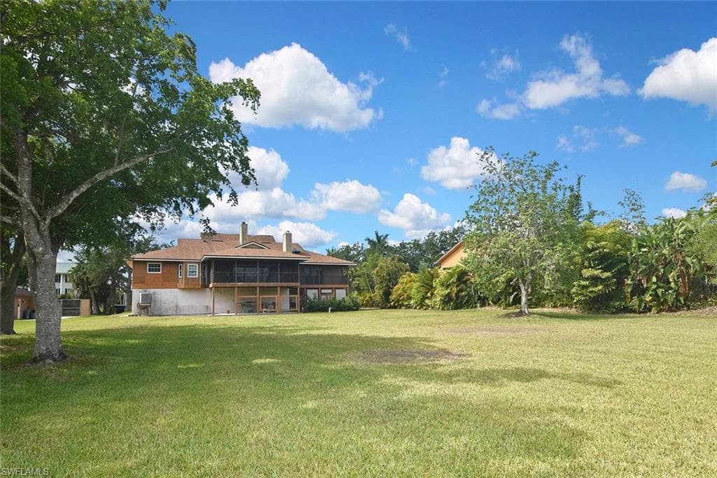 7226 Hendry Creek DR-40