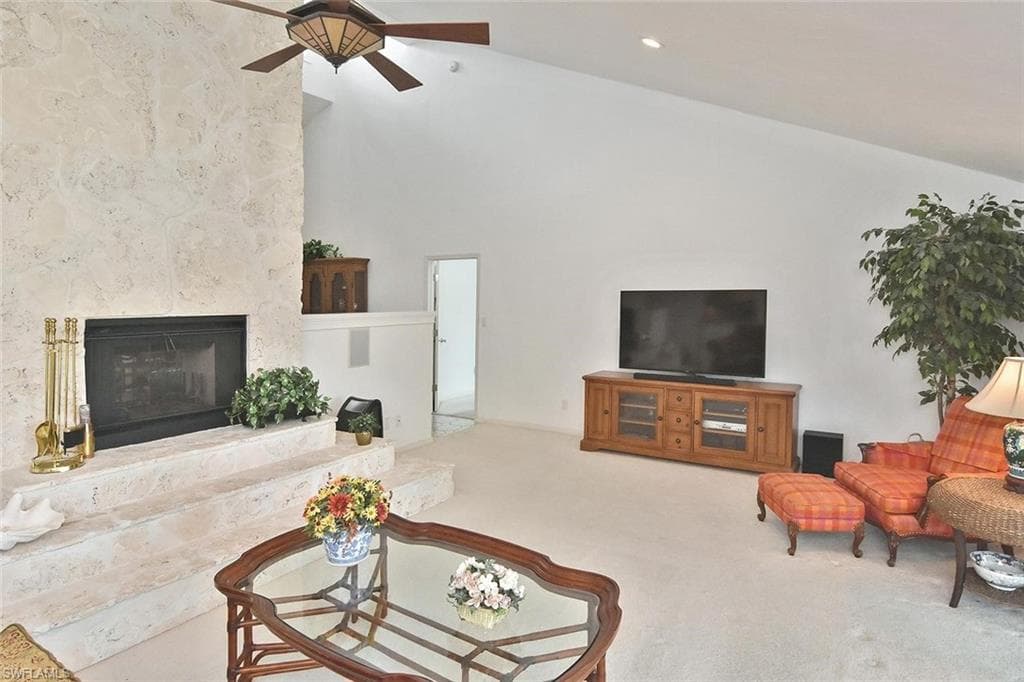 7226 Hendry Creek DR-10