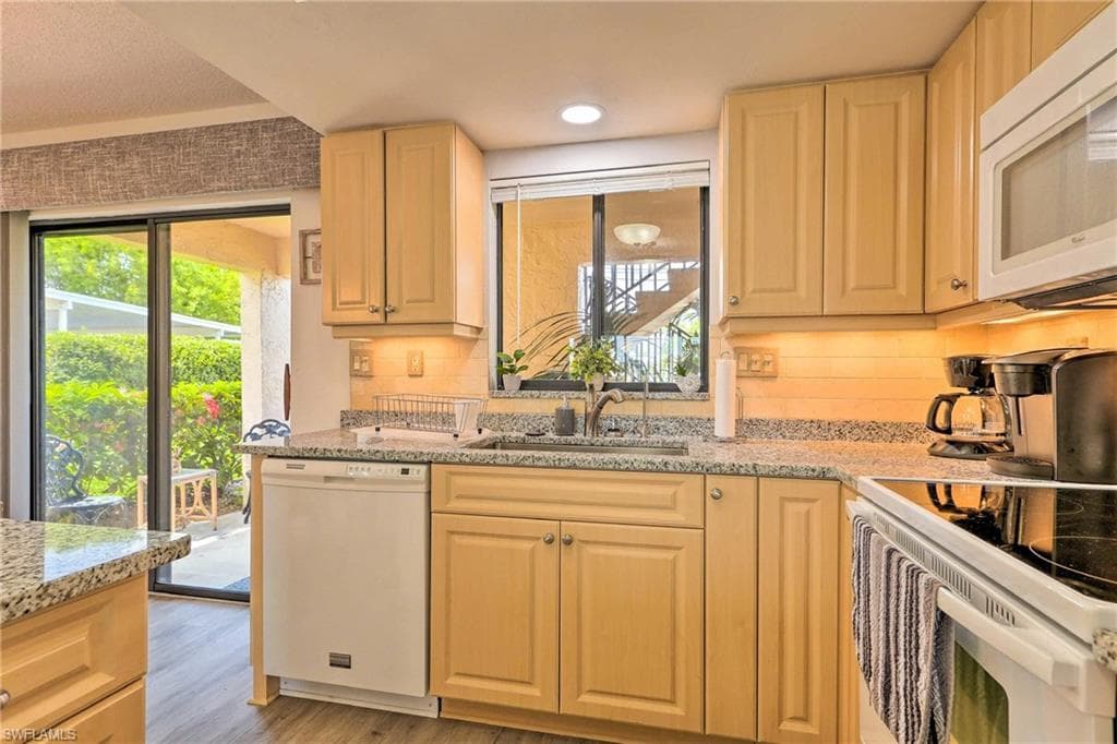 3722 12th AVE F1-5