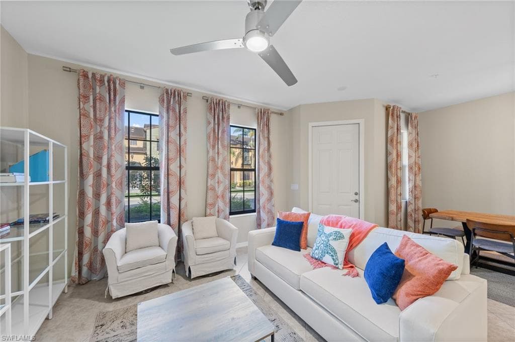11736 Izarra WAY 7809-5