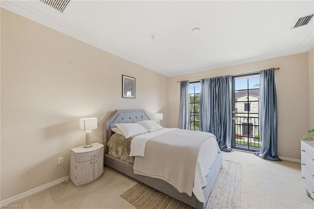 11736 Izarra WAY 7809-22