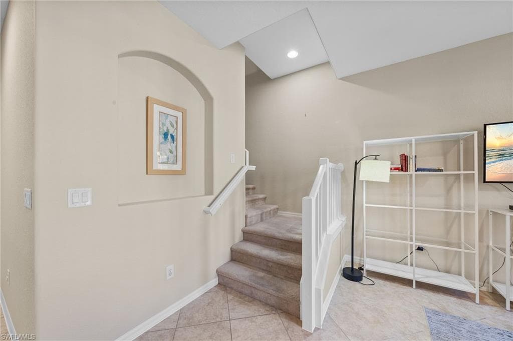 11736 Izarra WAY 7809-12