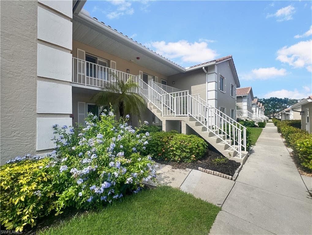 5908 Cranbrook WAY I202-1