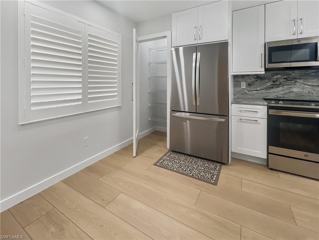 5908 Cranbrook WAY I202-6